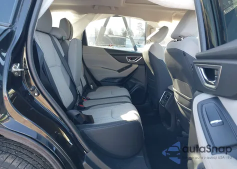 2020 Subaru Forester Premium z USA, uszkodzony, nr VIN JF2SKAJC3LH555033